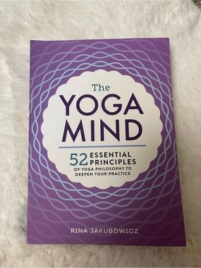 The Yoga Mind by Rina Jakubowicz - Purple Cover